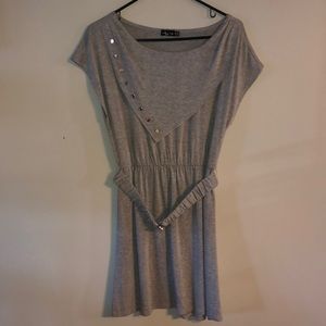 Women’s casual gray dress with belt